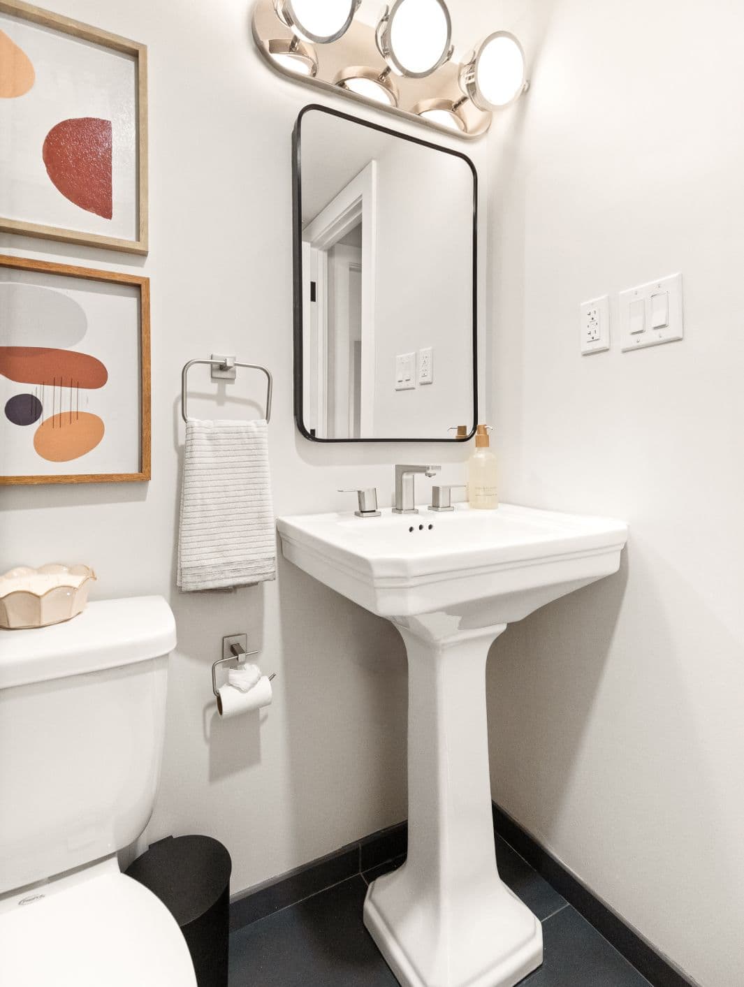 bathroom sink and mirror