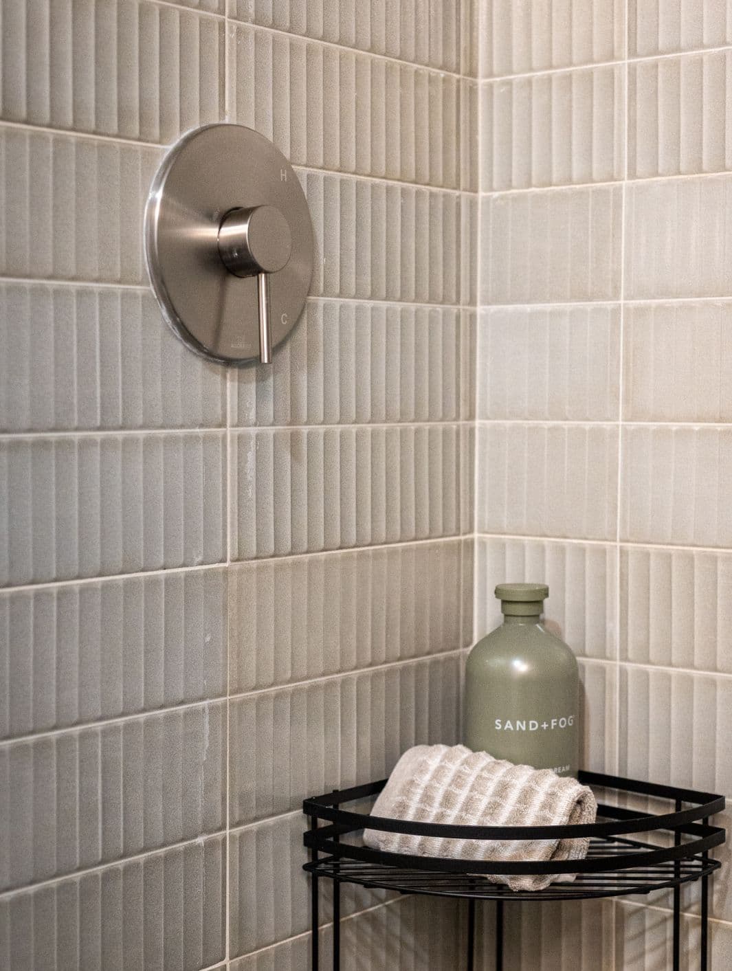 bathroom shower tile detail